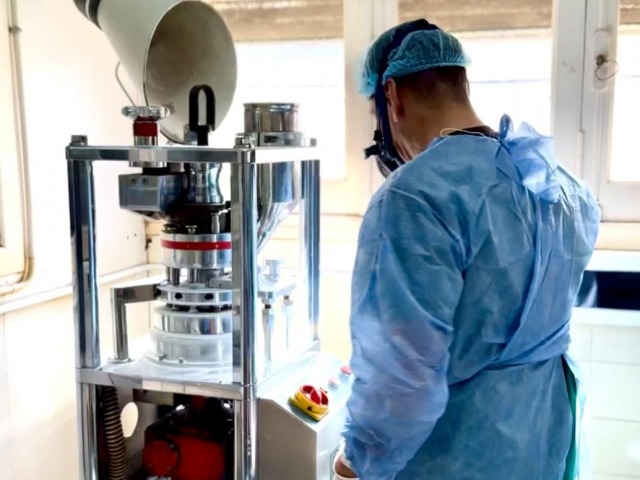 El Hospital Municipal volvi a producir medicamentos comprimidos